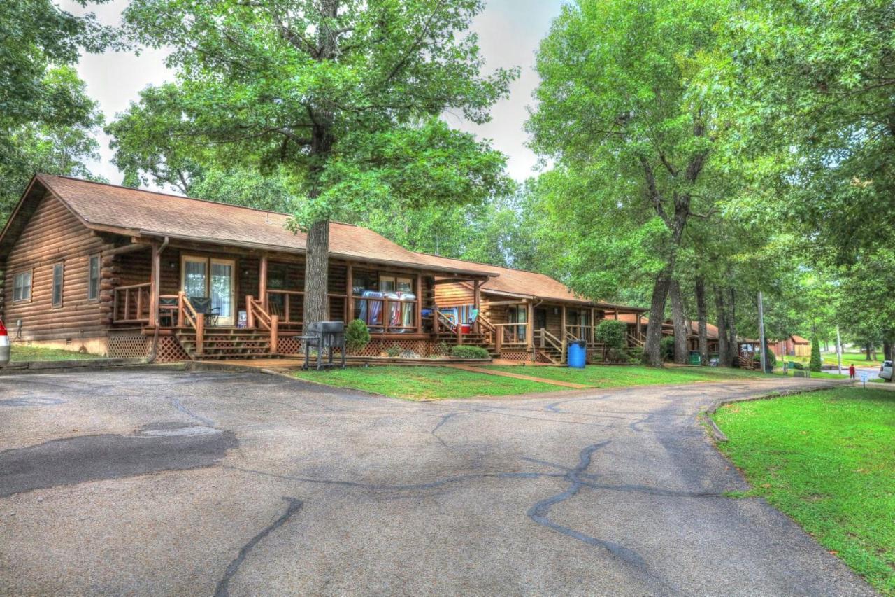 Crown Lake Resort & Spa Horseshoe Bend Exterior photo