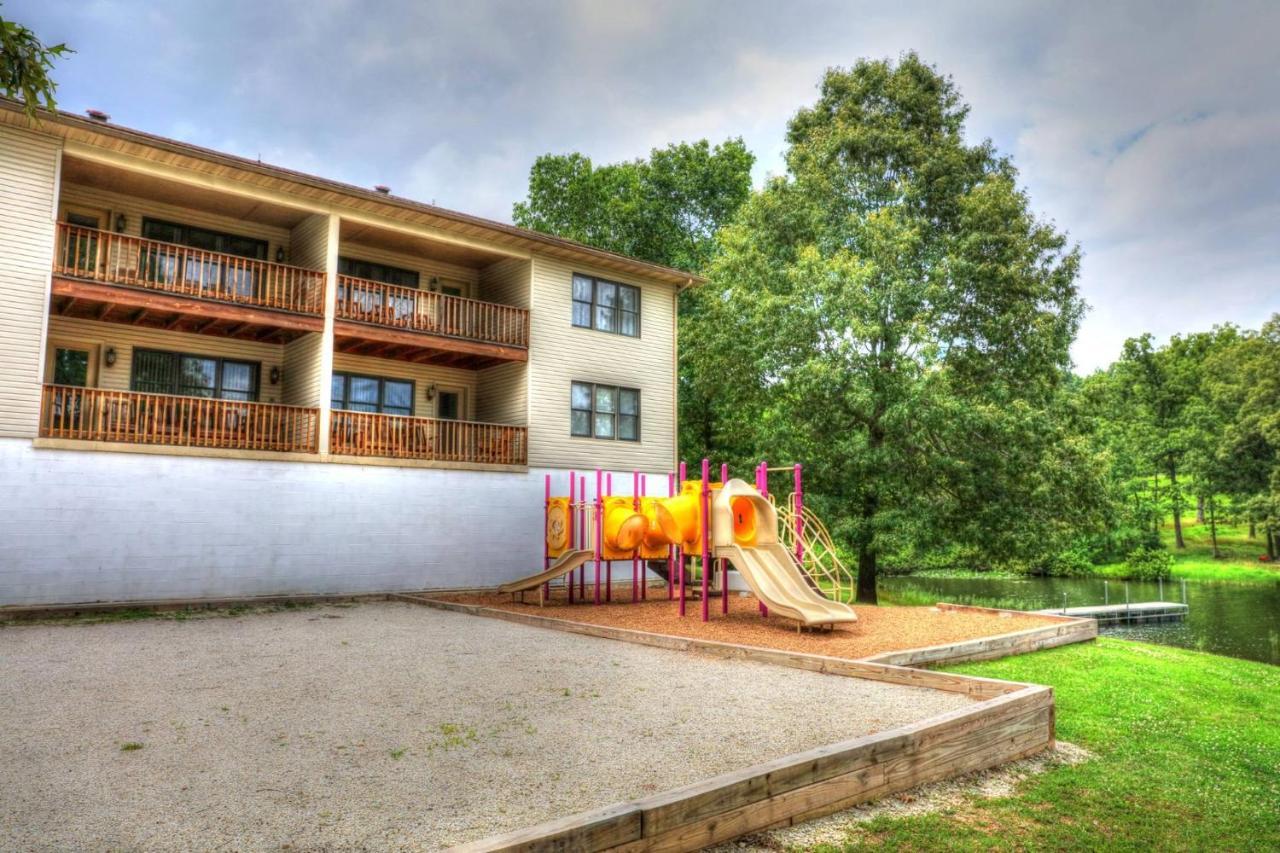 Crown Lake Resort & Spa Horseshoe Bend Exterior photo